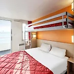 Premiere Classe Hotel