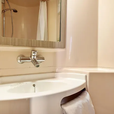 Premiere Classe Hotel *