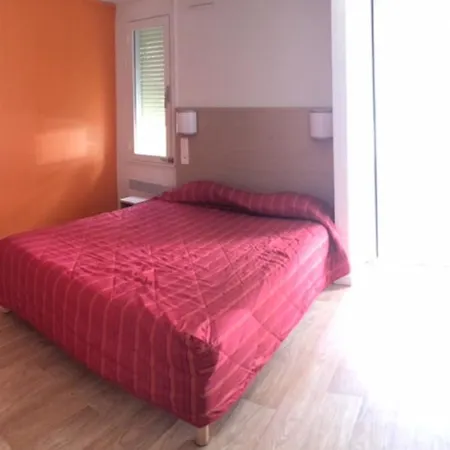 Premiere Classe Hotel *